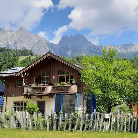 103 M2 Eschenwald Vomlandl Appartement *