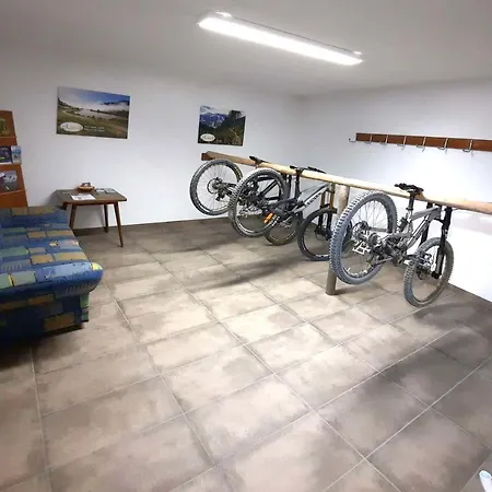 103 M2 Eschenwald Vomlandl *